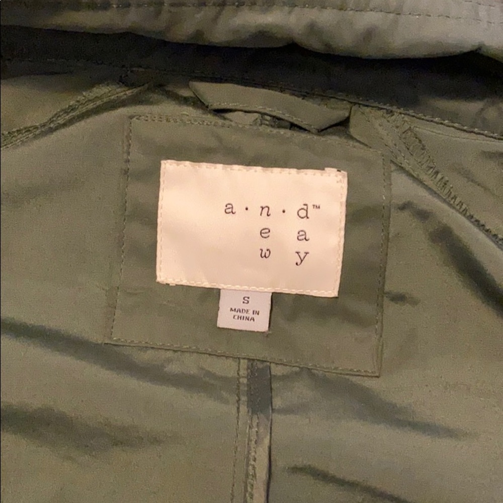Jacket - Picture 2 of 3
